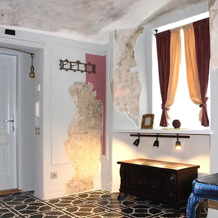 Apartment Ancient Apartments, Historical Building, Reformers' House, Old Town